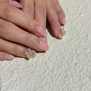 ネイル パラあり！フィルイン 美フォルムのネイルデザイン