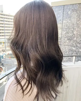 セミロング カラーアンドケアリタ kitamuuuのヘアスタイル