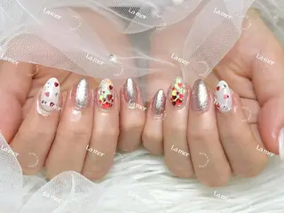 ネイル 🌻 Momoko_のネイルデザイン