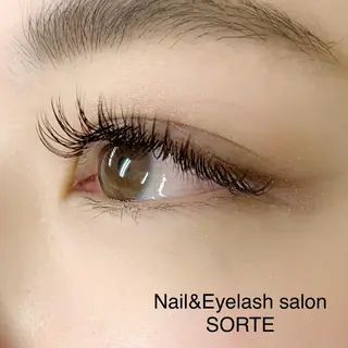 マツエク・マツパ Eyelash SORTEのマツエク・マツパデザイン