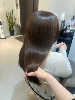 ロング ✨色持ちの良い艶 カラー✨蟹江真世のヘアスタイル