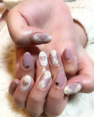 ネイル 東 千夏のネイルデザイン