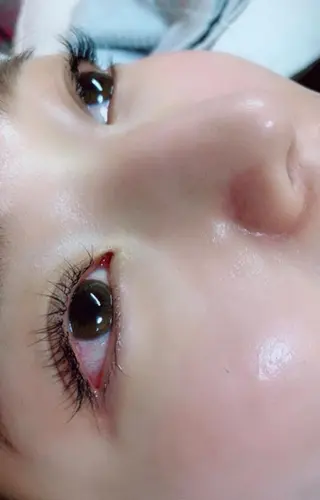 マツエク・マツパ midnightrush所属・戸田 杏香のマツエク・マツパデザイン