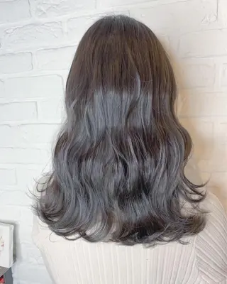 セミロング カラー 艶髪・酸性ストレート フリツのヘアスタイル