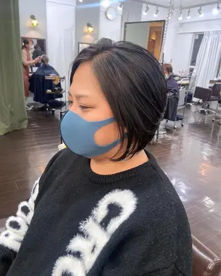 ショート カラー パーマ ヘアアレンジ メンズ キッズ ネイル マツエク・マツパ アイブロウ 久木原 ゆりのヘアスタイル