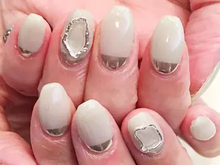 ネイル K. Harukaのネイルデザイン