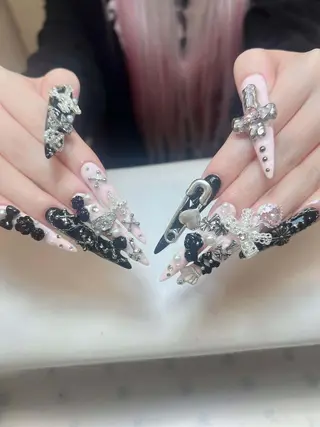 ネイル ANH ゴテゴテネイルのネイルデザイン