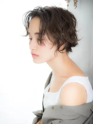 ショート カラー レイヤーカット✂️ 横浜No1♡下鳥翔子のヘアスタイル