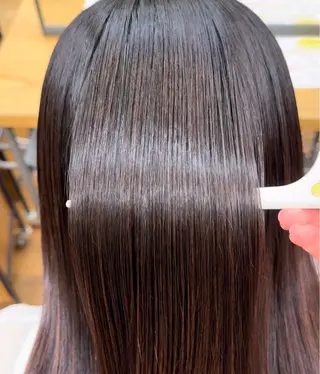 山下 莉歩のヘアスタイル