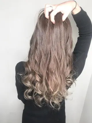 ミディアム カラー パーマ ヘアアレンジ 🫧代表/新宿駅近/ 限定価格🫧田辺貴裕のヘアスタイル