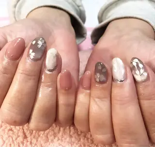 ネイル ＧＬAD グラットのネイルデザイン
