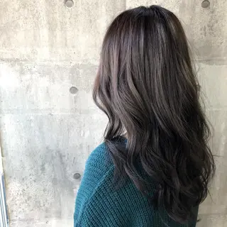 ロング カラー 菅沢 奈生のヘアスタイル