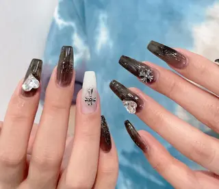 ネイル Miya🎀 nailのネイルデザイン