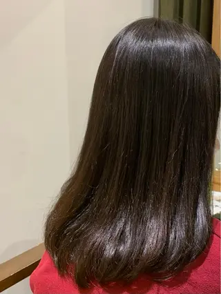セミロング 縮毛矯正専門美容師 宮本遼のヘアスタイル