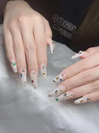ネイル Lee Nailsのネイルデザイン