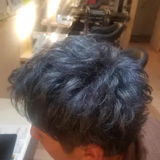 カラー メンズ 内村 純也のヘアスタイル
