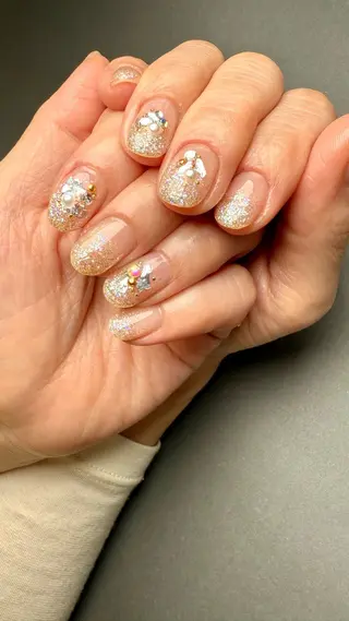 ネイル Atelier Ariのネイルデザイン