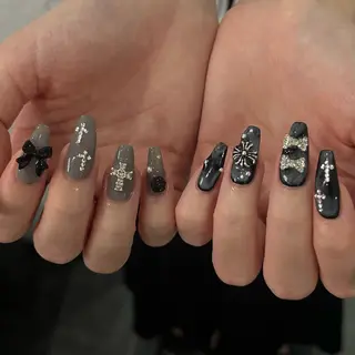 ネイル VENUSBELT Miiのネイルデザイン