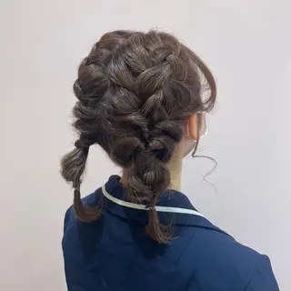 ミディアム ヘアアレンジ レイヤー/ウルフ/ ハイトーンchimiのヘアスタイル