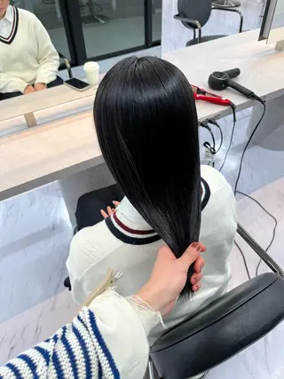 ロング ハイトーン/髪質改善 /ブリーチ縮毛のヘアスタイル