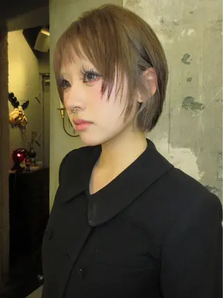 カラー Yaya ヤヤ / HACO+のヘアスタイル