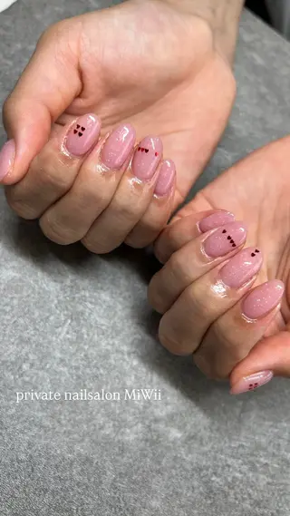 ネイル 𝐧𝐚𝐢𝐥 𝐌𝐢𝐖𝐢𝐢のネイルデザイン