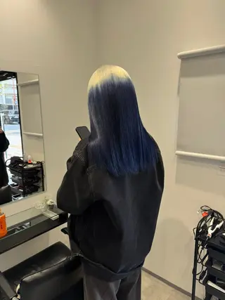 カラー 中井亜未/ 姫路ボブのヘアスタイル