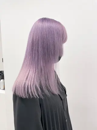 ミディアム カラー 🤍💕ブリーチカラ ーAyaka💕🤍のヘアスタイル
