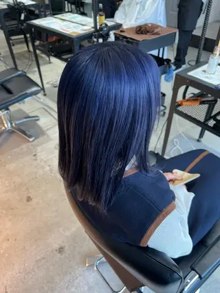 セミロング オタク特化美容師💟 チバコナツのヘアスタイル