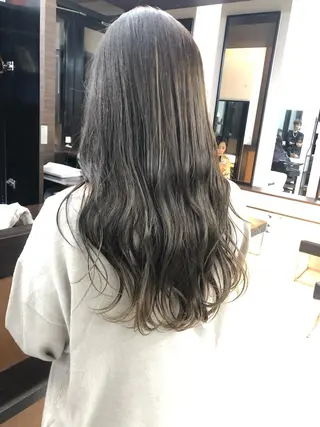 ロング カラー 八谷 将平のヘアスタイル