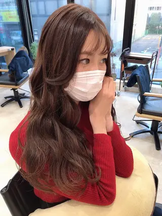 ロング 天野 優美のヘアスタイル