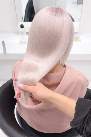 ロング カラー ハイトーンカラー💞 くるみ🎀のヘアスタイル