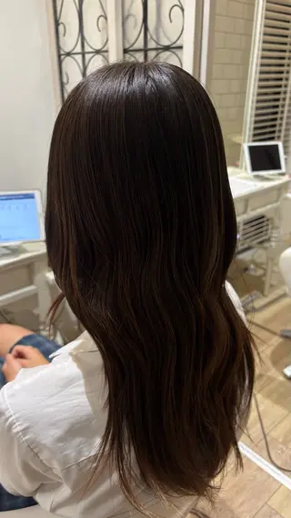 ロング カラー 似合わせ 顔周りYUUGAのヘアスタイル