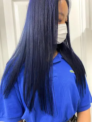 ロング カラー ヘアアレンジ kai .のヘアスタイル