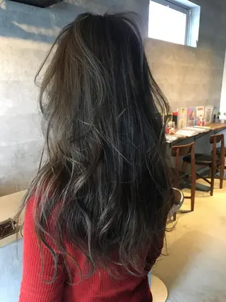 ロング 俵 知広のヘアスタイル