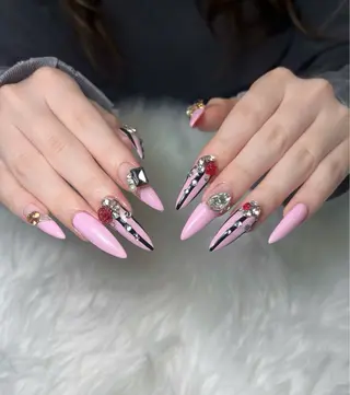 ネイル King Nail_Salonのネイルデザイン