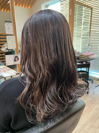 ロング カラー 関口 友行のヘアスタイル