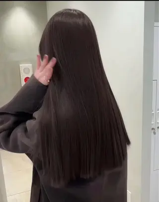 セミロング カラー 吉武 茂暉のヘアスタイル