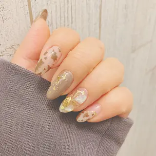 ネイル 名倉 なな子のネイルデザイン