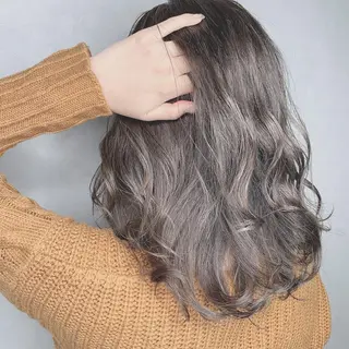 セミロング カラー パーマ ヘアアレンジ 新宿駅近♡友達とOK 🦋W -ワット -のヘアスタイル