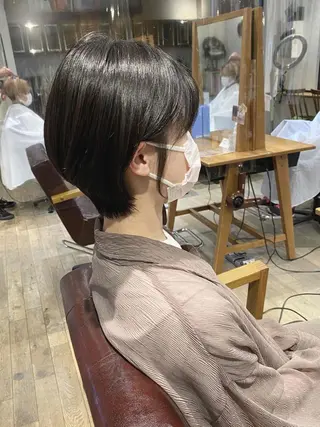 ショート カラー 前田 裕介のヘアスタイル