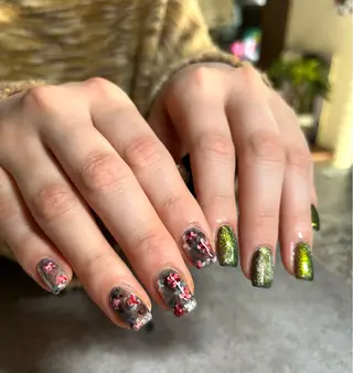 ショート 2DY NAIL SALONのネイルデザイン