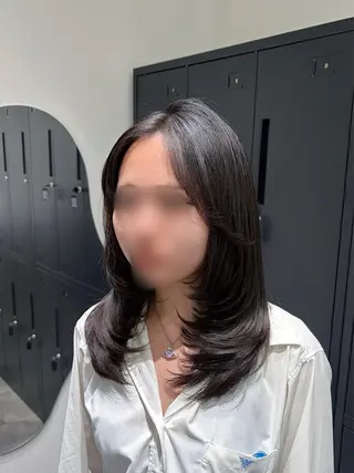 セミロング limitみづき🌙 カラーのヘアスタイル