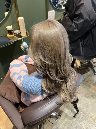 セミロング カラー カラースペシャリスト しょう🧑🏼‍🎨のヘアスタイル