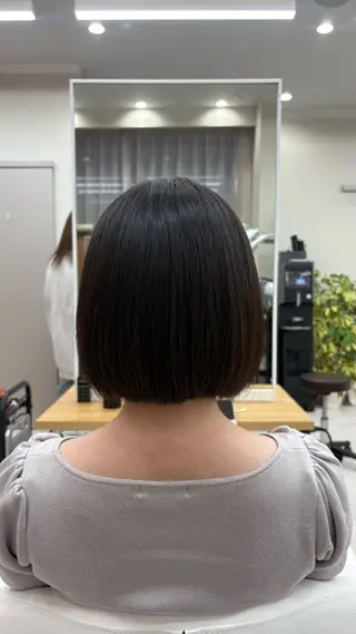 ショート manami/ ハッシュレイヤーのヘアスタイル