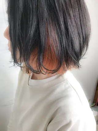 ショート カラー BOX mico.のヘアスタイル