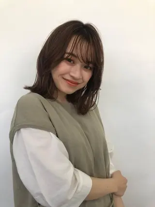 カラー ミディアム 🤍オオカワ レイナ🤍のヘアスタイル
