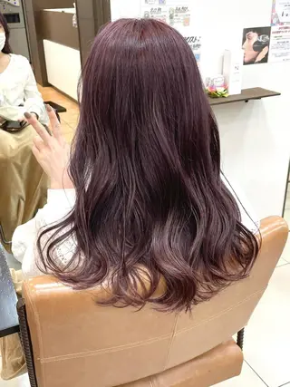 セミロング カラー 明石遼/ベージュ / ピンクのヘアスタイル