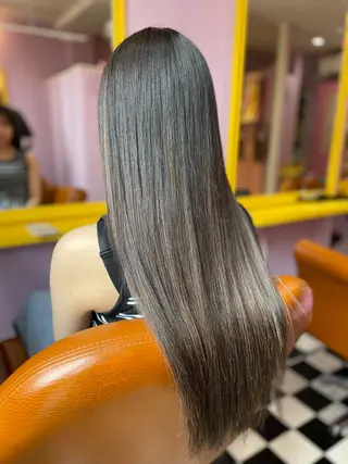 ゆか🐻 ちび編み🤍シールのヘアスタイル
