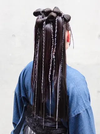 ヘアアレンジ 🦠デザインカラー/ 魚瀬あおい🦠のヘアスタイル